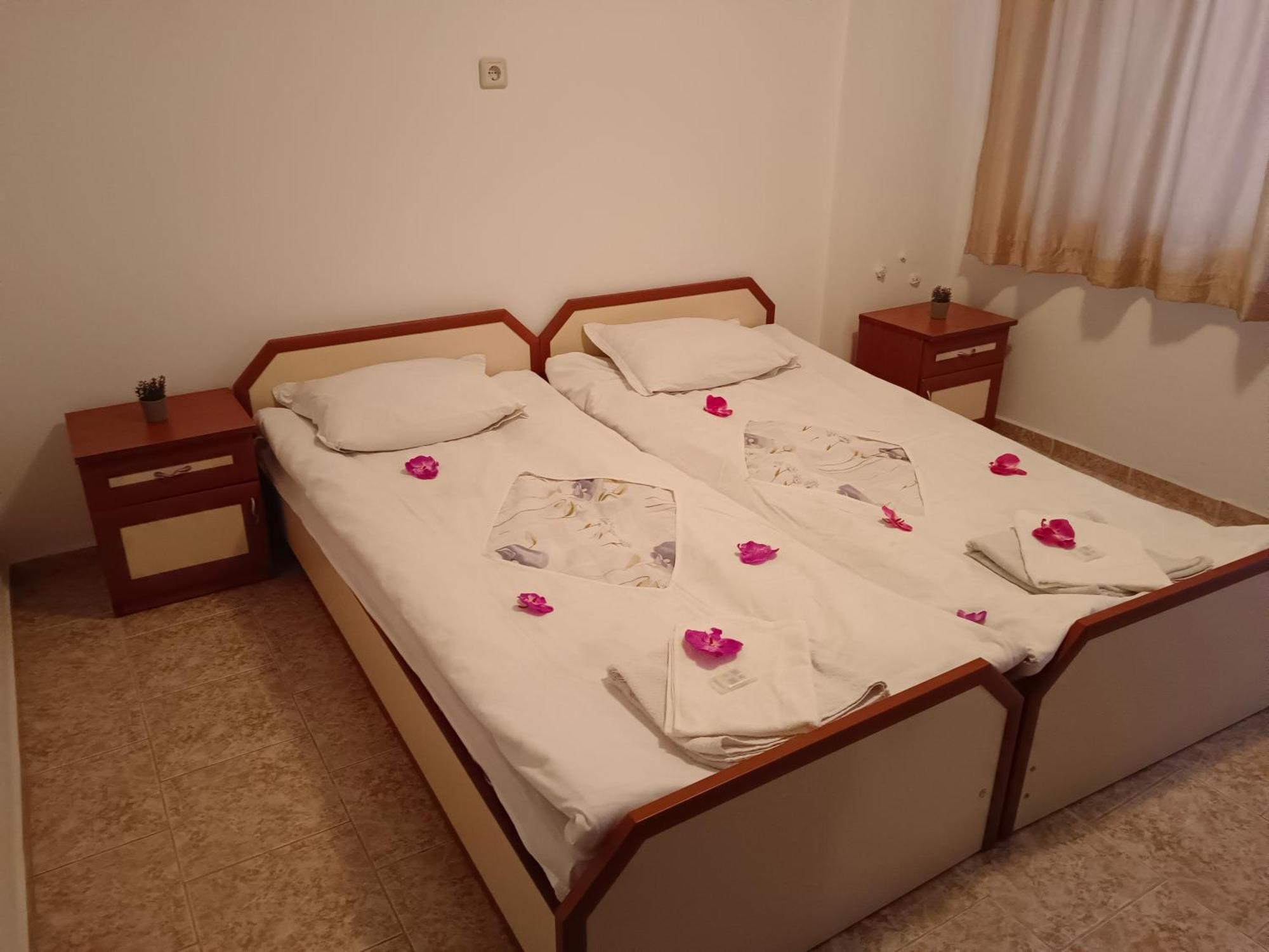 Стаи За Гости Ники Nessebar Exterior foto