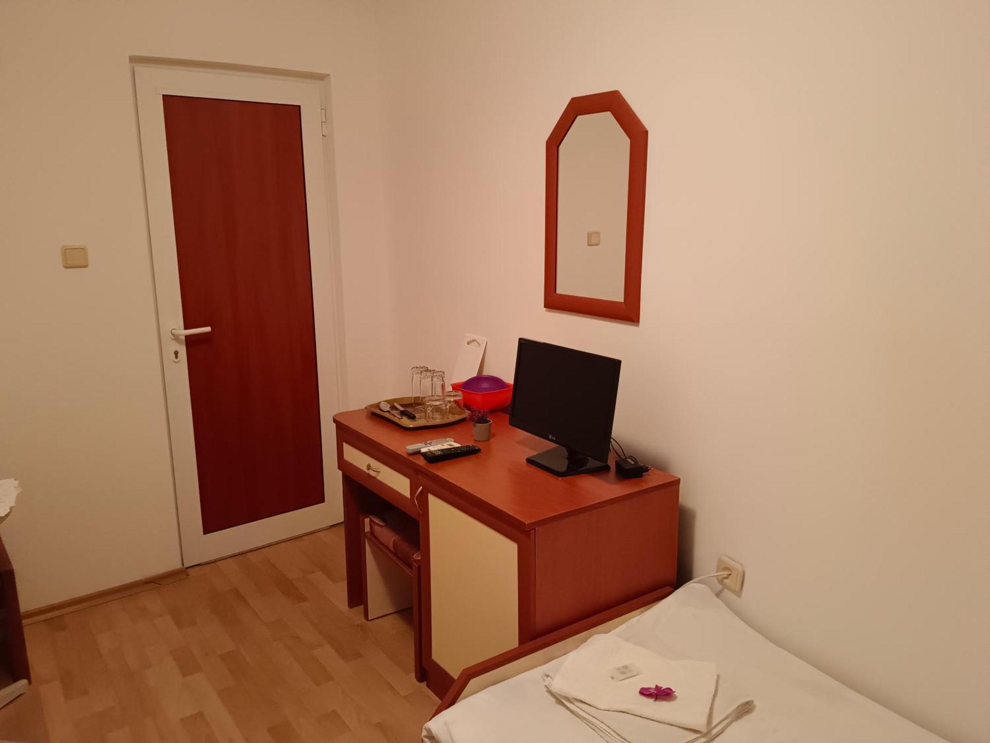 Стаи За Гости Ники Nessebar Exterior foto