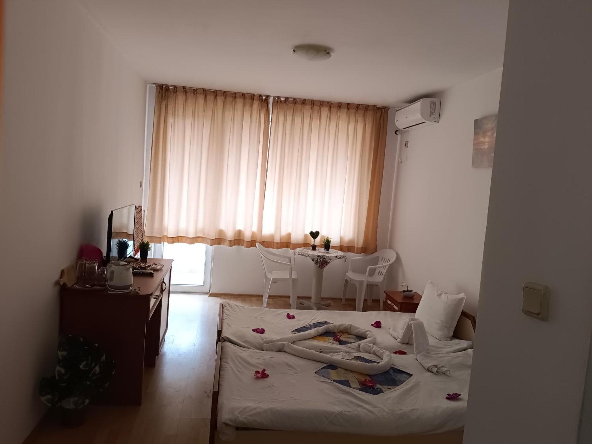 Стаи За Гости Ники Nessebar Exterior foto